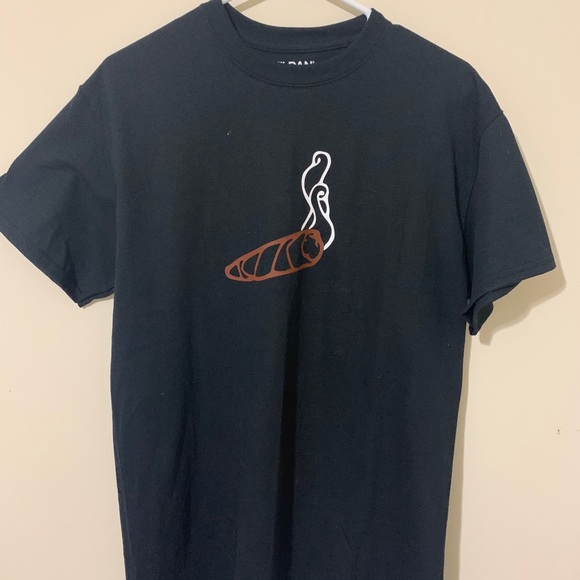 Other - A medium men’s shirt with design